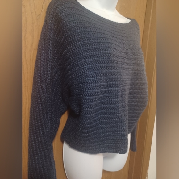Navy blue Batwing sleeve sweater - Picture 7 of 10